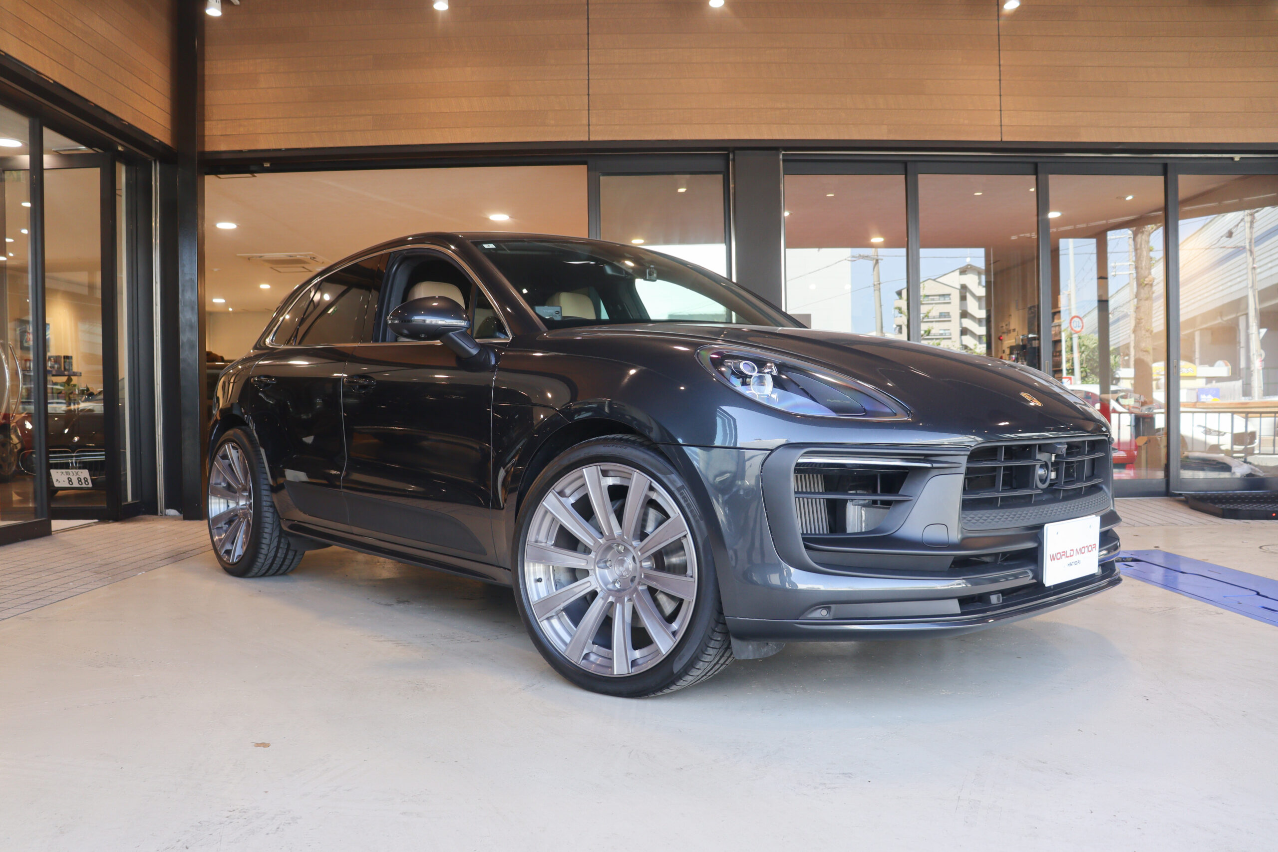 Porsche Macan S